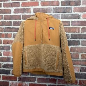 Patagonia Women's Shelled Retro-X Pullover — Nest Brown w/Bear Brown Small